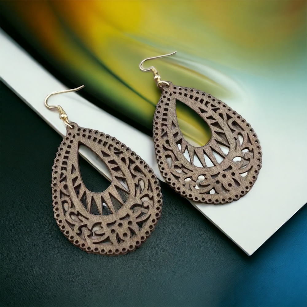 Bohemian style wooden hallow pattern‎ drop dangle earrings